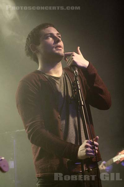 THE TWILIGHT SAD - 2007-12-17 - PARIS - Nouveau Casino - James Alexander Graham